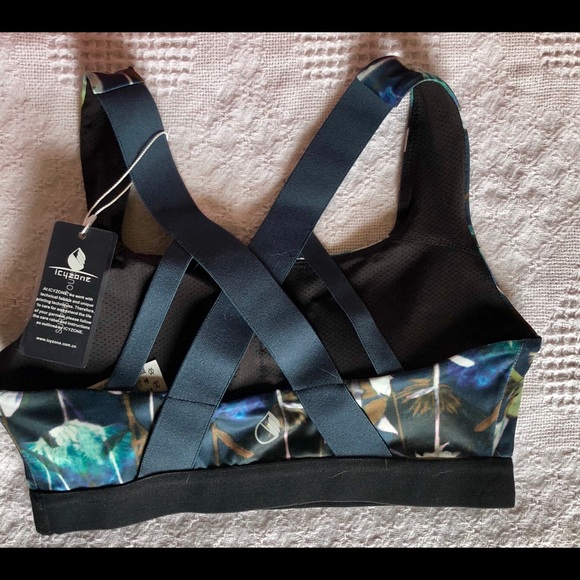 IcyZone High Quality Sports Bra, Cross Back - Picture 3 of 3